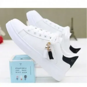 Speedupgadgets Women Fashion Flat Solid Color Lace-Up Sneakers